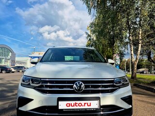 2021 Volkswagen Tiguan II Рестайлинг, белый, 3230000 рублей, вид 4