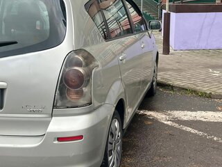 2004 Toyota Corolla Verso I Рестайлинг, серебристый, 450000 рублей, вид 5