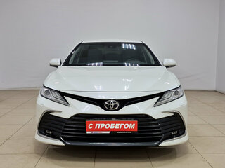 2021 Toyota Camry VIII (XV70) Рестайлинг, белый, 3060000 рублей, вид 2