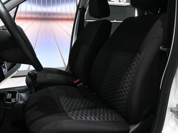 2021 Lada (ВАЗ) Granta I Рестайлинг, белый - вид 12