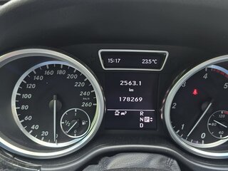 2012 Mercedes-Benz M-Класс 350 CDI III (W166), чёрный, 2400000 рублей, вид 5