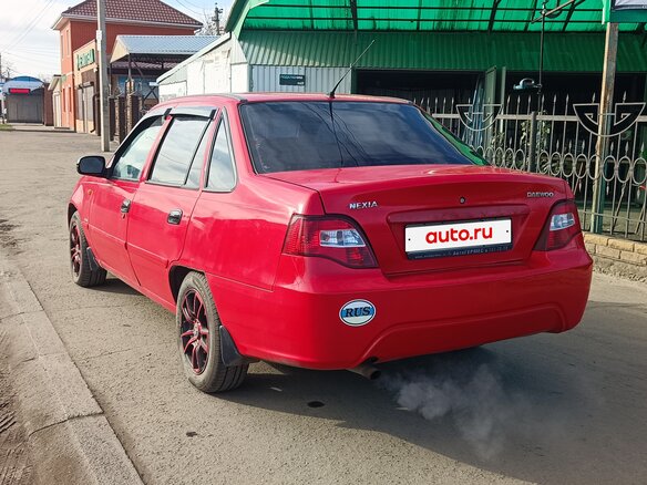 2011 Daewoo Nexia I Рестайлинг, красный, 400000 рублей - вид 8