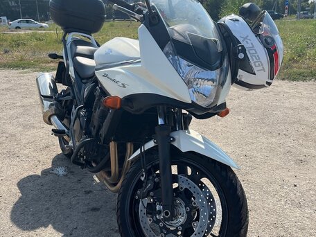 2012 Suzuki Bandit GSF 650, белый, 650000 рублей, вид 1