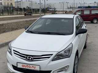 2015 Hyundai Solaris I Рестайлинг, белый, 1200000 рублей, вид 1