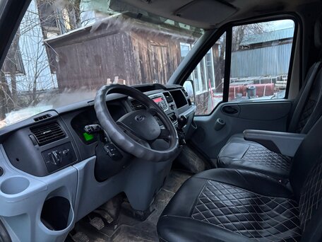 2011 Ford Transit, бежевый, 999999 рублей, вид 1