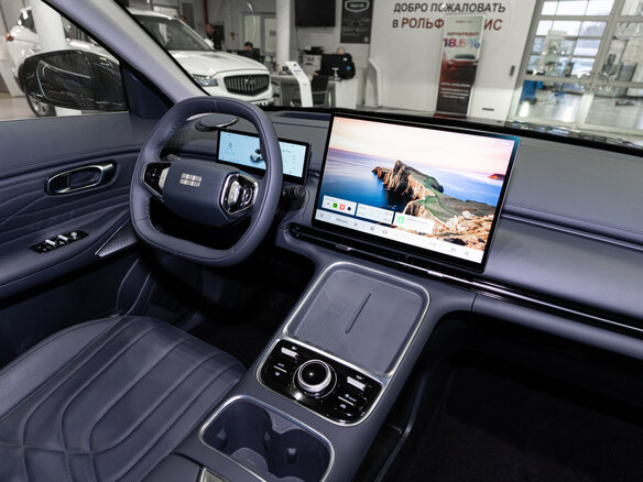 2025 Geely EX5 Гибрид EM-i, чёрный - вид 17