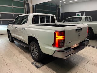 2025 Mitsubishi L200 VI, белый, 5650000 рублей, вид 5