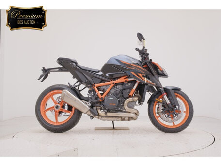 2021 KTM 1290 Super Duke R, чёрный, 1300000 рублей, вид 1