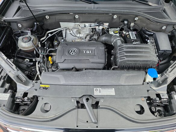 2019 Volkswagen Atlas Cross Sport I, чёрный, 3250000 рублей - вид 11