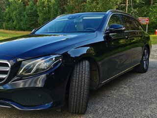 2018 Mercedes-Benz E-Класс 220 d V (W213, S213, C238), чёрный, 2800000 рублей, вид 4