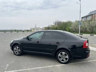 2012 Skoda Octavia II (A5) Рестайлинг, чёрный, 730000 рублей, вид 1