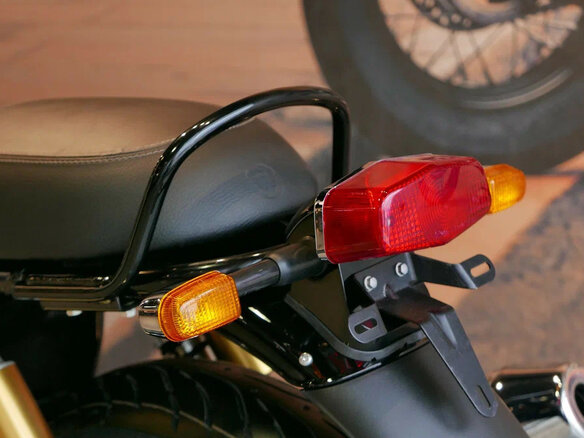 2025 Royal Enfield Continental GT, белый, 680000 рублей - вид 12