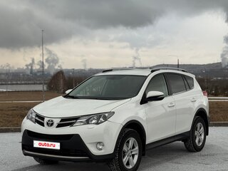 2014 Toyota RAV4 IV (XA40), белый, 1800000 рублей, вид 1