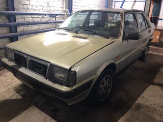 1988 Lancia Prisma, серебристый, 500000 рублей, вид 2