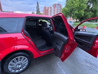 2014 Opel Astra H Рестайлинг, красный, 650000 рублей, вид 4