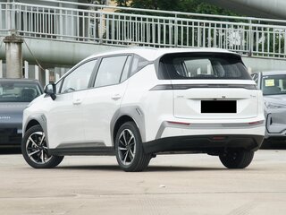 2026 Aion Y Plus 58.9 kWh, белый, 2400013 рублей, вид 4