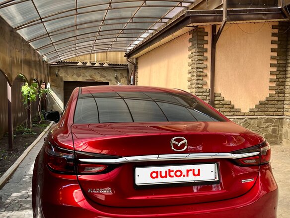 2020 Mazda 6 III (GJ) Рестайлинг 2, красный, 2850000 рублей - вид 9