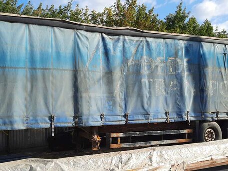 2001 Schmitz Cargobull S01, красный, 550000 рублей, вид 5