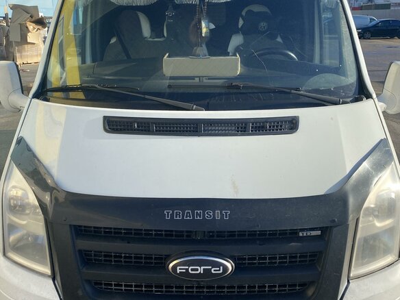 2011 Ford Transit, белый, 850000 рублей