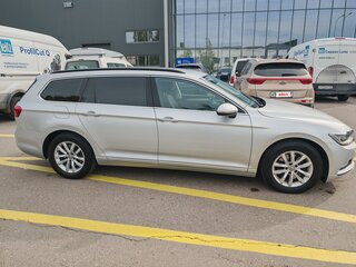 2018 Volkswagen Passat DSG7 B8, серебристый, 2250000 рублей, вид 3
