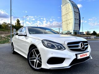 2013 Mercedes-Benz E-Класс 400 IV (W212, S212, C207) Рестайлинг, белый, 2900000 рублей, вид 3
