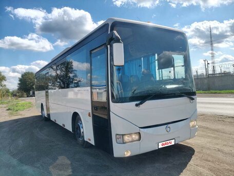 2009 Iveco Crossway, белый, 4500000 рублей, вид 1