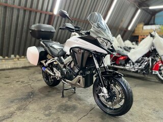 2015 Honda VFR 800X (Crossrunner), белый, 810000 рублей, вид 1