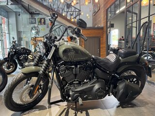 2021 Harley-Davidson Street Bob, зелёный, 1980000 рублей, вид 1