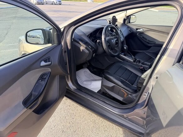2012 Ford Focus III, серый, 700000 рублей - вид 5