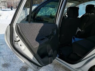 2002 Toyota Corolla Spacio II, серый, 740000 рублей, вид 5