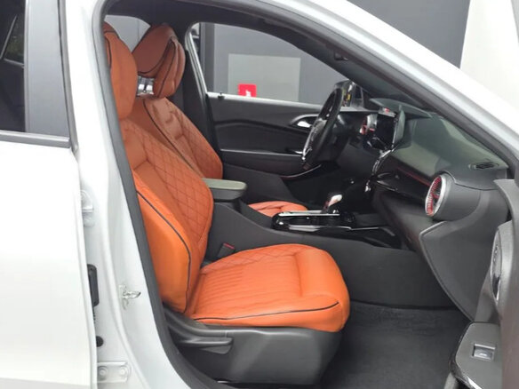 2023 Chevrolet Trax II, белый, 1347000 рублей - вид 12