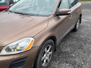 2011 Volvo XC60 I, золотистый, 950000 рублей, вид 1