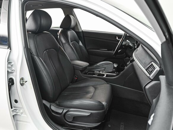 2019 Kia Optima IV Рестайлинг, белый - вид 7