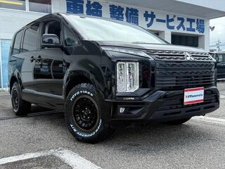 2022 Mitsubishi Delica D:5 I Рестайлинг, чёрный, 2650007 рублей, вид 2