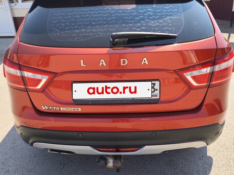 2018 Lada (ВАЗ) Vesta SW Cross I, красный, 1100000 рублей, вид 3