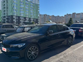 2020 BMW 3 серии 330i xDrive VII (G2x), чёрный, 3350000 рублей, вид 2