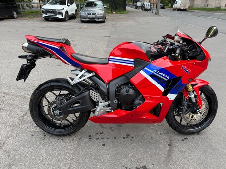 2021 Honda CBR 600RR, красный, 810000 рублей, вид 5