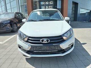 2026 Lada (ВАЗ) Granta I Рестайлинг, белый, 1218000 рублей, вид 2