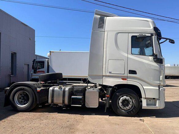 2024 Dongfeng GX, белый, 9000000 рублей - вид 1