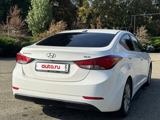 2015 Hyundai Elantra V (MD) Рестайлинг, белый, 1300000 рублей, вид 4