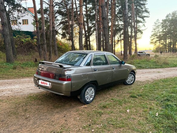 2002 Lada (ВАЗ) 2110, серебристый, 80000 рублей - вид 6
