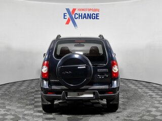 2012 Chevrolet Niva I Рестайлинг, чёрный, 417000 рублей, вид 4