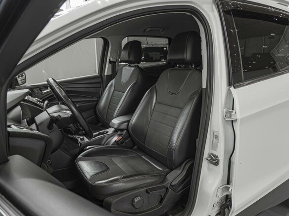 2016 Ford Kuga II, белый - вид 14