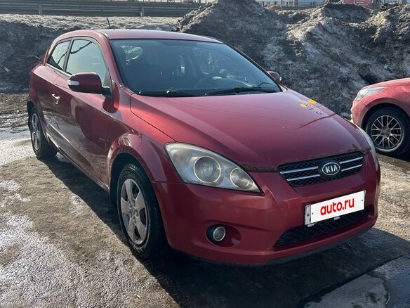 2010 Kia Ceed I, красный, 280000 рублей - вид 1