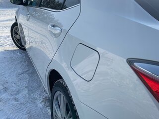 2018 Toyota Corolla XI (E160, E170, E180) Рестайлинг 1, белый, 1650000 рублей, вид 4