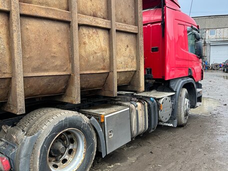 2017 Scania P-series, красный, 3700000 рублей, вид 2