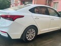 2019 Hyundai Solaris II, белый, 689000 рублей - вид 2