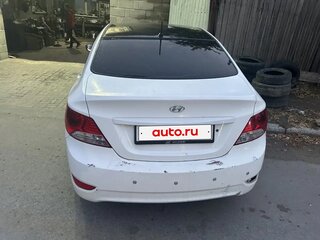 2011 Hyundai Solaris I, белый, 470000 рублей, вид 3