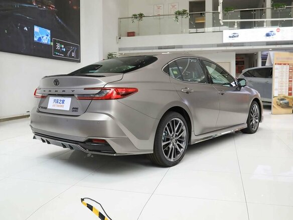 2026 Toyota Camry IX (XV80) China Market Рестайлинг, бежевый, 4399000 рублей - вид 6