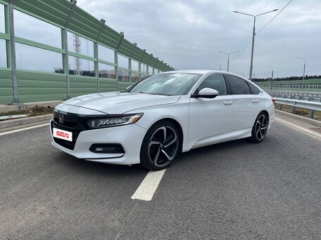 2019 Honda Accord X, белый, 1899000 рублей, вид 1